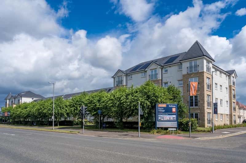 Ferry Village - Image 16