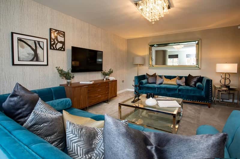 Regency Manor - Image 4