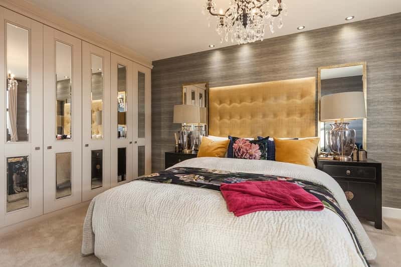 Roman Gate - Image 11