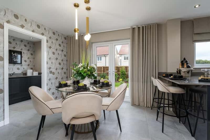 The Almond - Image 18