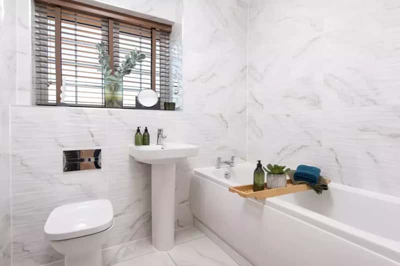 Victoria Gate - Image 14