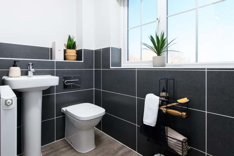 Victoria Gate - Image 15