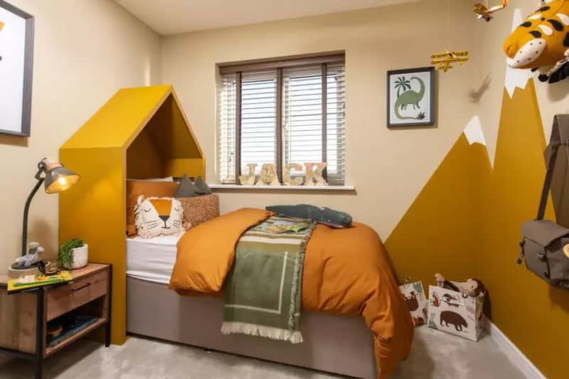 Victoria Gate - Image 12