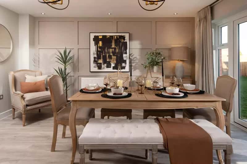 Victoria Gate - Image 18