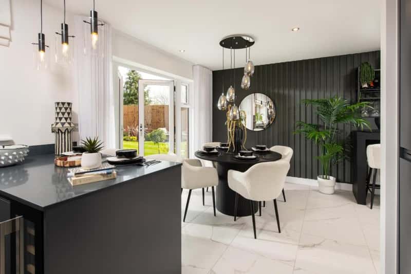 Woodbury Manor - Image 16