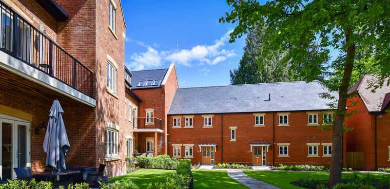 Brompton Gardens - Image 7