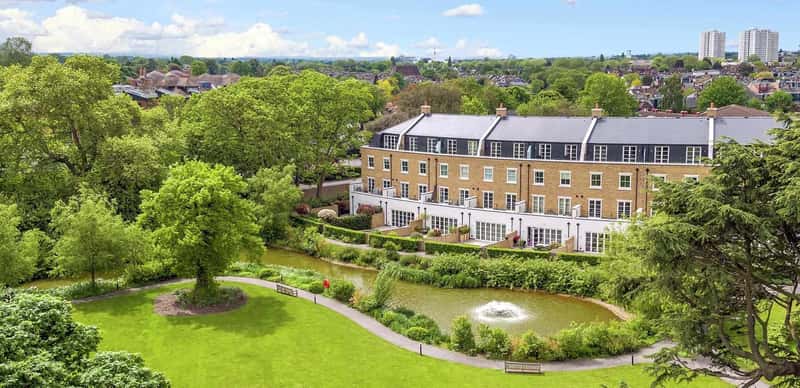 Fitzroy Gate - Image 4