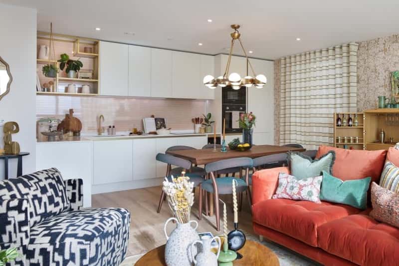 Grand Union - Image 20