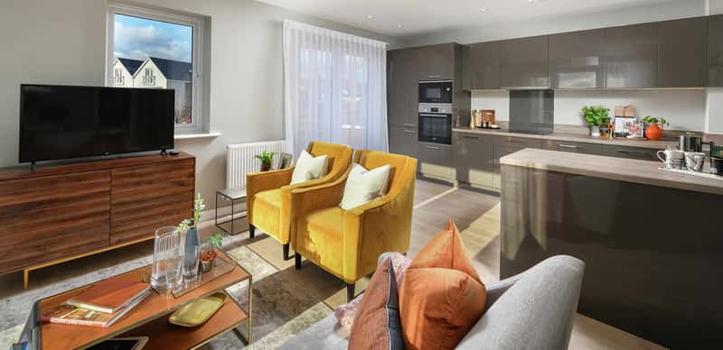 Holborough Lakes - Image 1