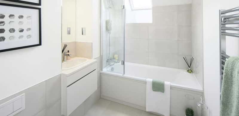 Hollyfields - Image 9