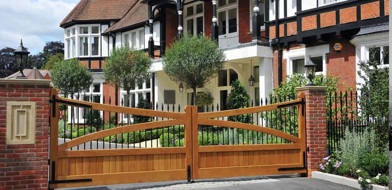 Queens Acre, Butlers Court - Image 15