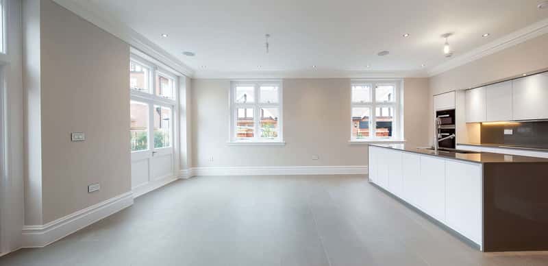 Queens Acre, Butlers Court - Image 2