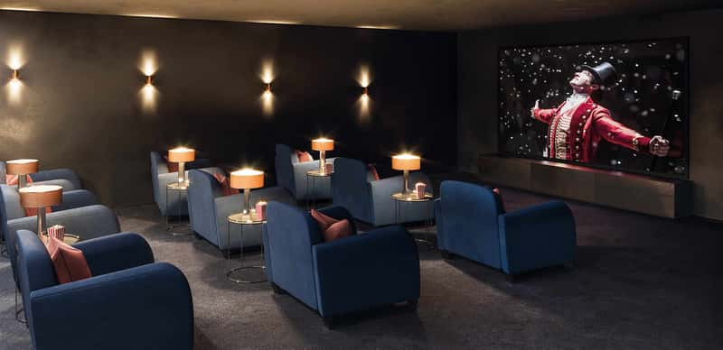 Royal Exchange - Image 9