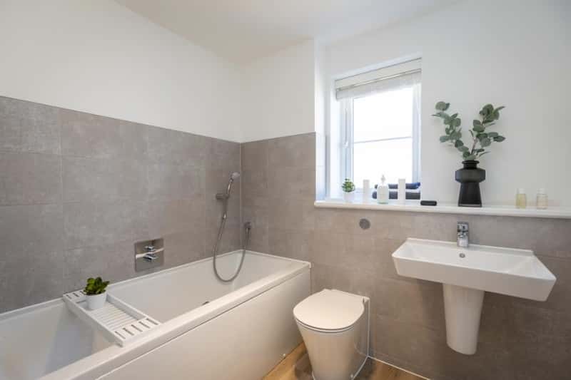 Cotterstock Meadows - Image 5