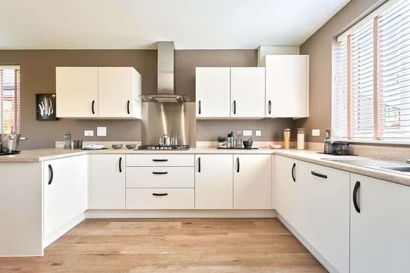 Emmer Green Drive - Image 13