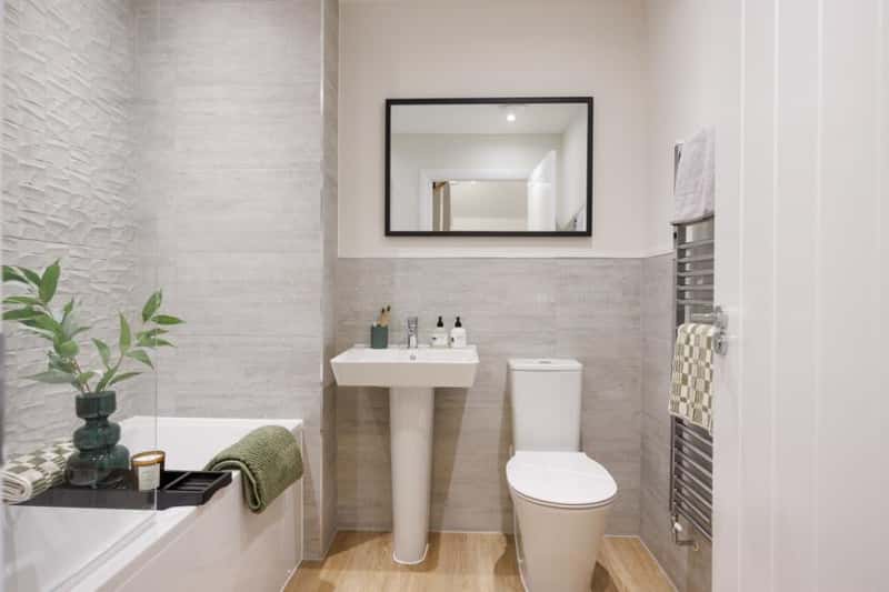 Orchard Park - Image 9