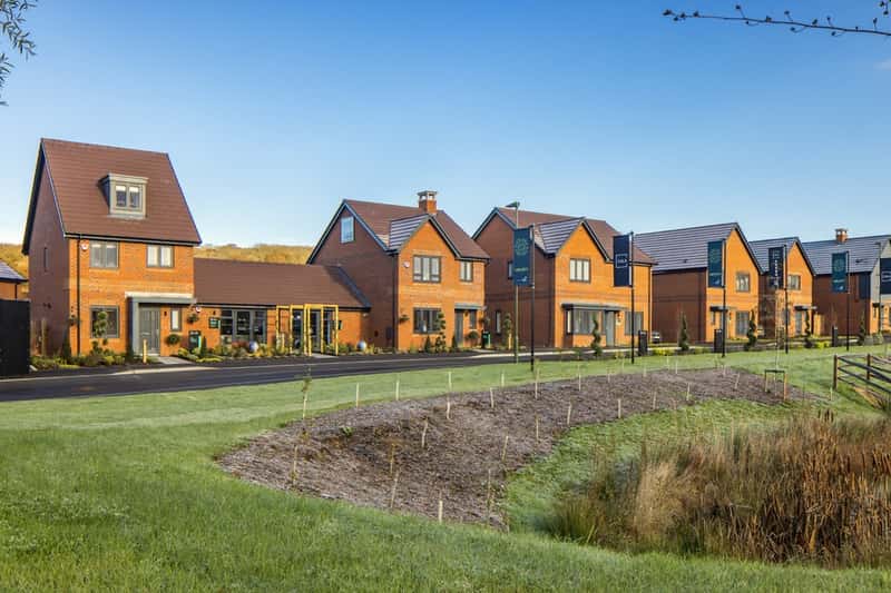 Furzefield (Mowbray Village), Horsham, West Sussex - Image 2