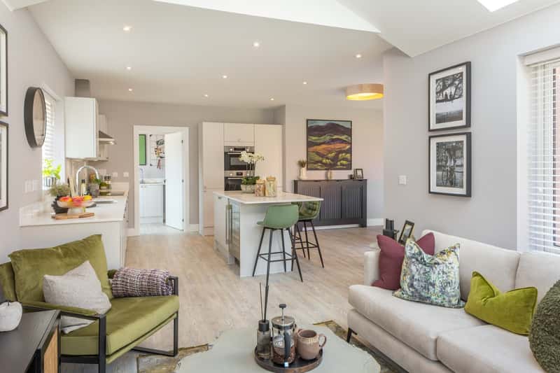 Knights Grove - Image 8