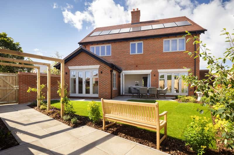 Oakwood Park - Image 4