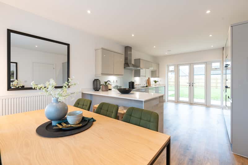 Stable Gardens - Image 2