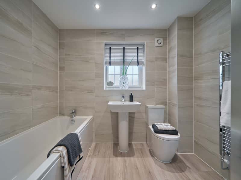 Charles Church at Birchwood Rise - Image 6