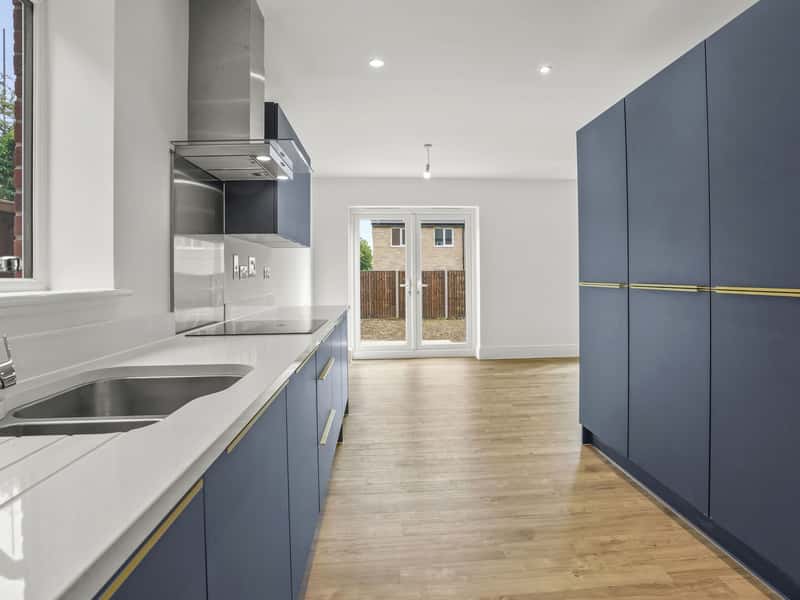 Prince's Park - Image 9