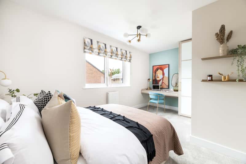 Coopers Hill - Image 3