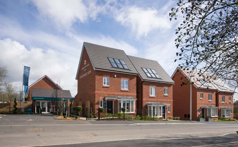 Kingmakers View - Image 1