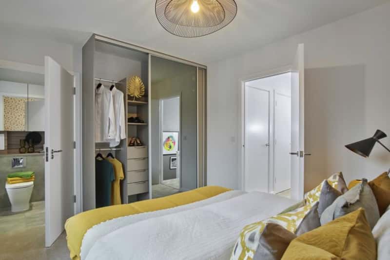 Rochester Riverside - Image 5