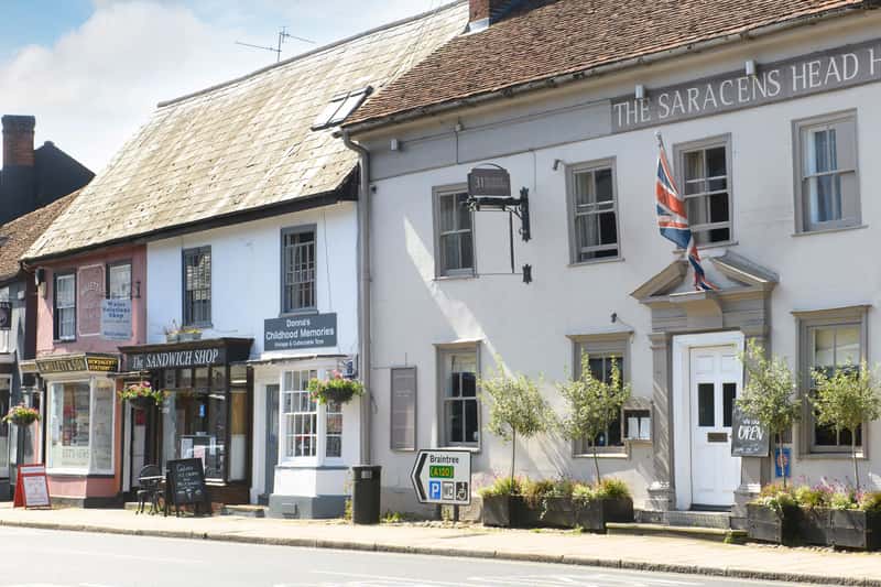 Great Dunmow Grange - Image 9