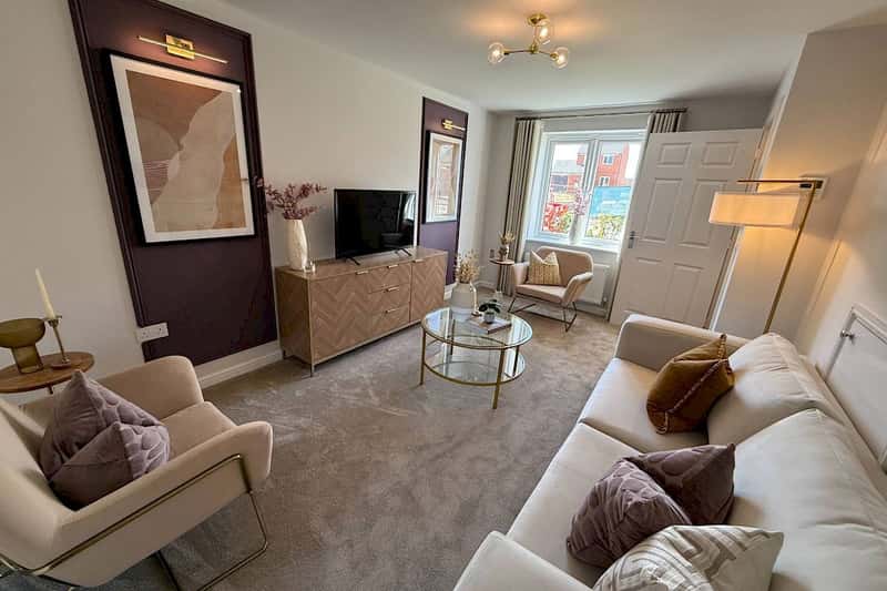 Crown Gardens - Image 5