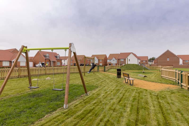 Finches Park - Image 9