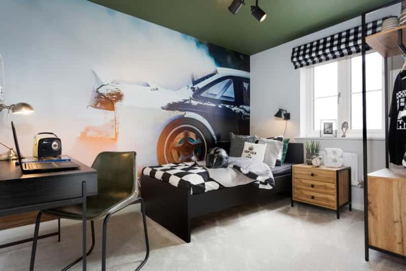 Hatters Chase - Image 12