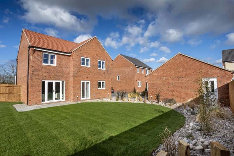 Bowlers Green, Hopton - Image 6