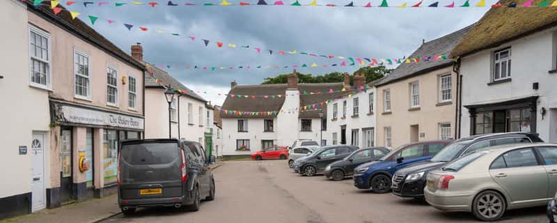 Castle Green - Image 1