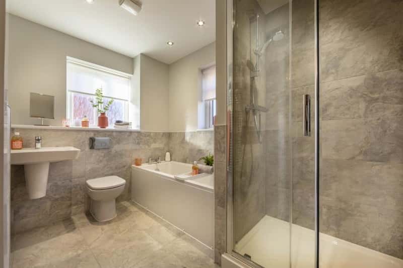 Royal Victoria Court - Image 15