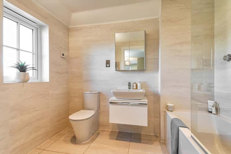 Berkeley Dene, Gloucestershire - Image 9