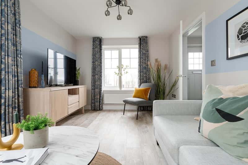 Robin Gardens - Image 17