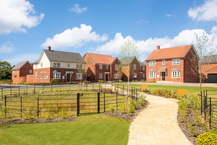 Barratt at Wendel View, Wellingborough, Northamptonshire — photo 1