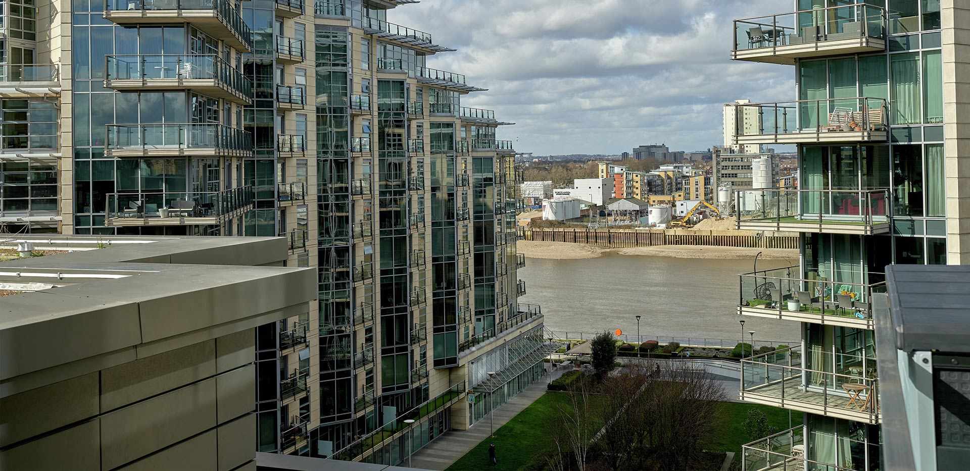 Battersea Reach — photo 6