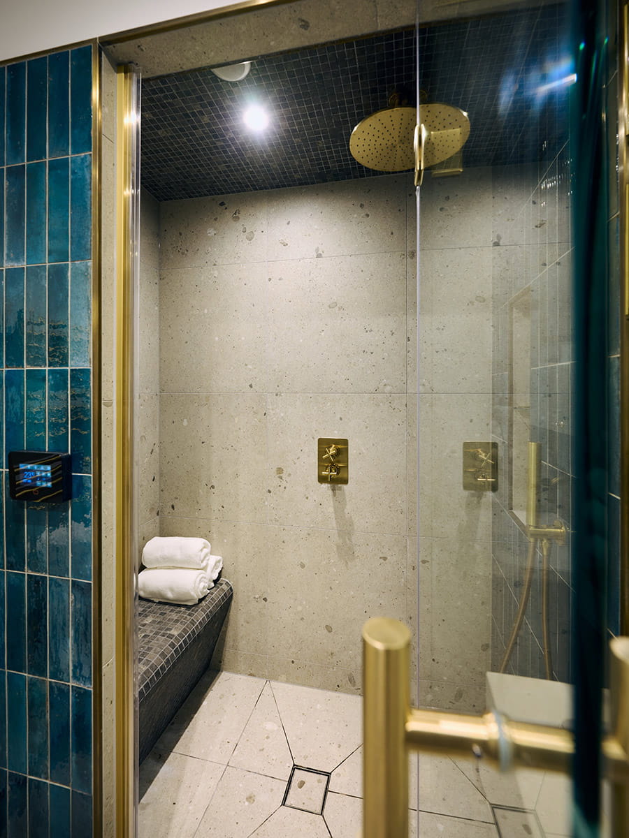 The Regent — photo 5