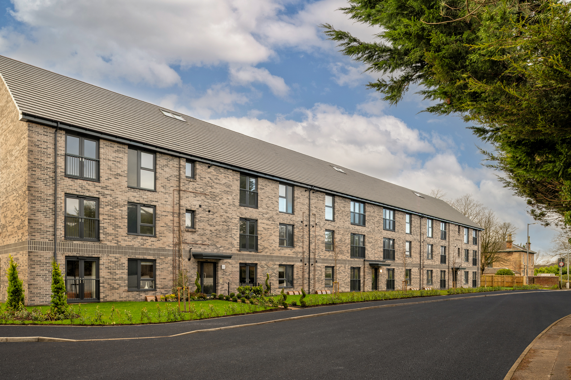 Boclair Mews, Bishopbriggs, East Dunbartonshire — photo 1