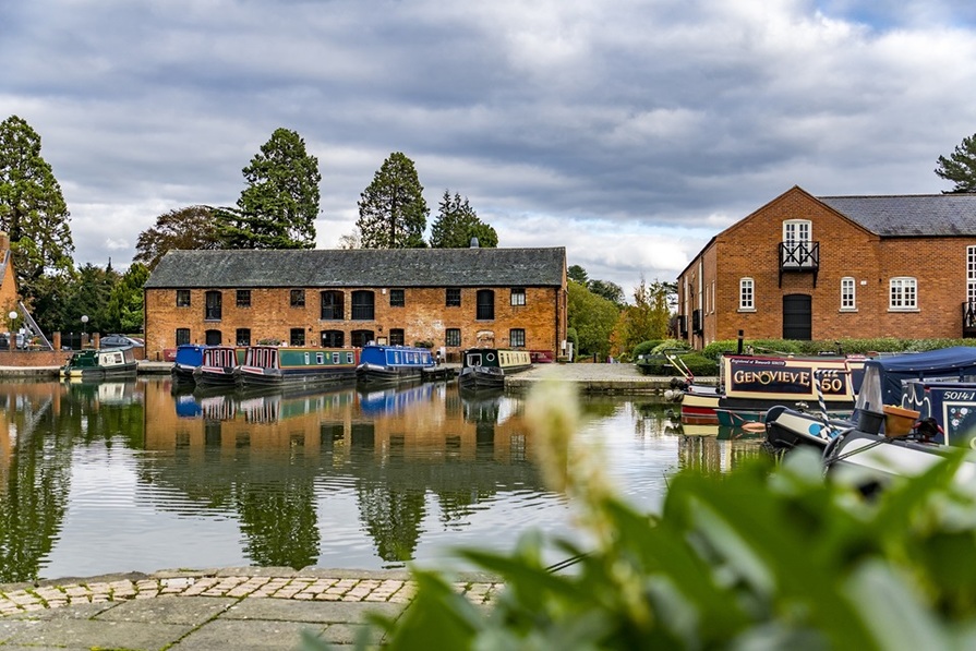 Melton Manor — photo 11