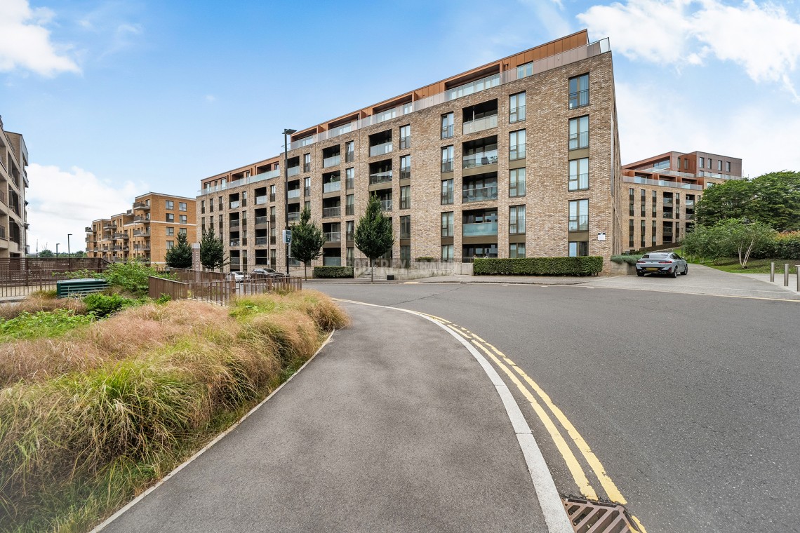 New Burghley House, Mill Hill East - Image 1