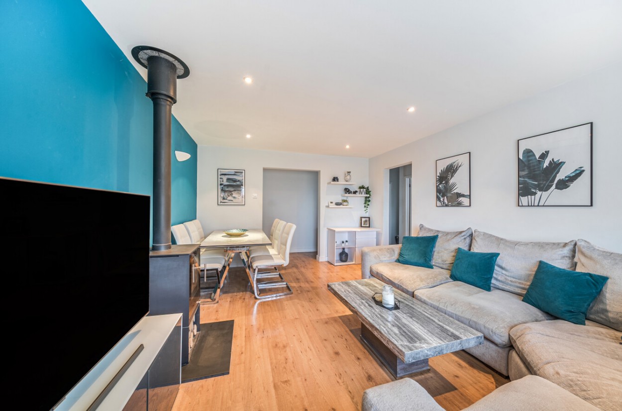 Woodville Road, Barnet - Image 7