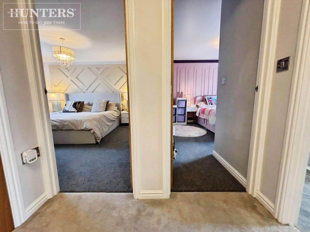 Old Royston Avenue, Barnsley - Image 10