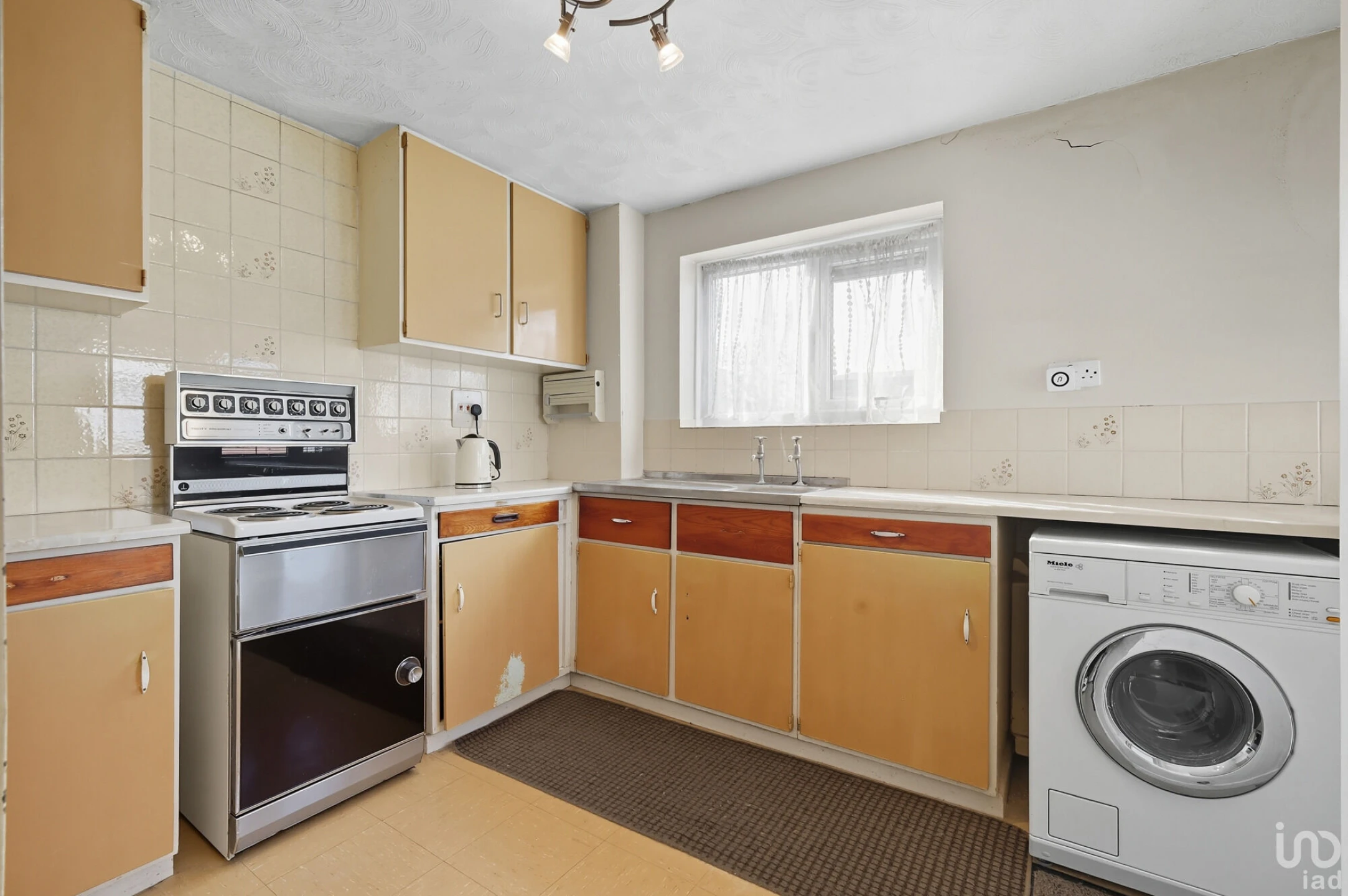 Piercys, Basildon - Image 5