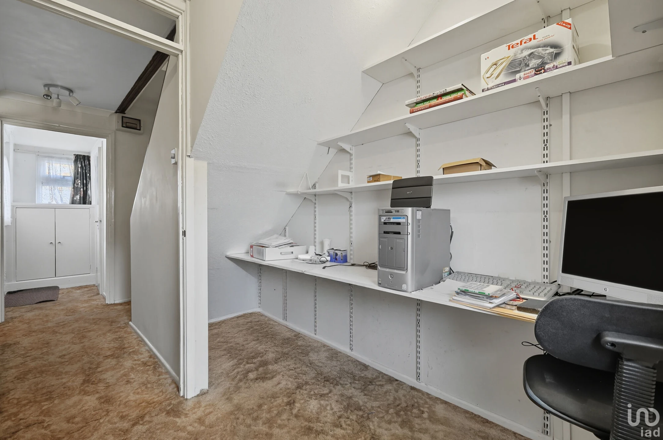 Piercys, Basildon - Image 12