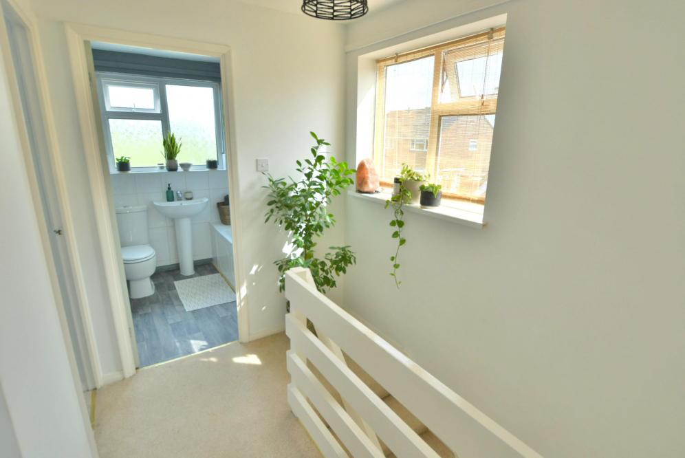 Cockerell Close, Wimborne - Image 8