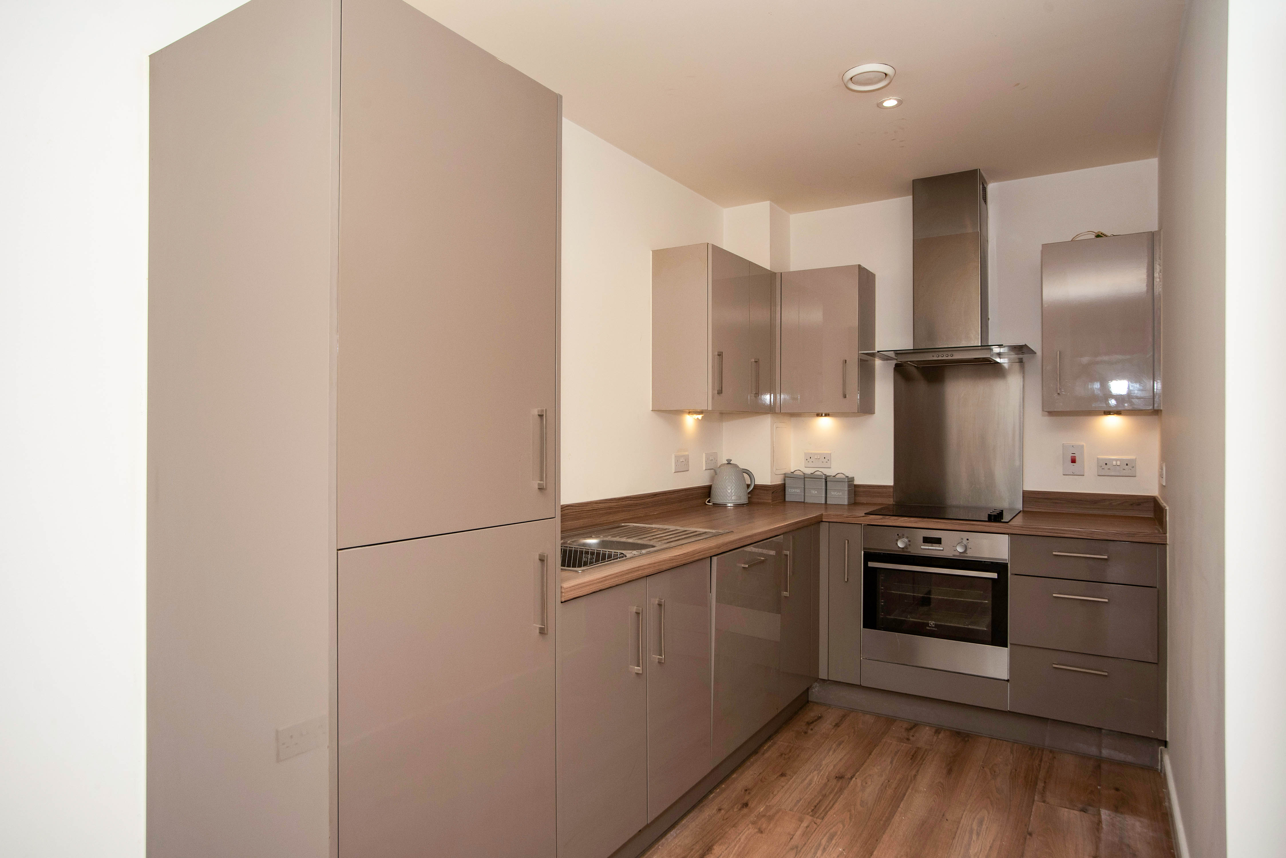 Erith High Street, Erith - Image 8